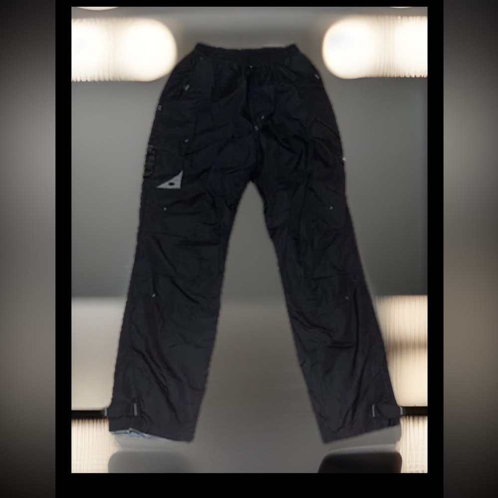 Columbia Sport Wear Versatile Windbreaker/Rain/Hiking/Snow/Ski Nylon Cargo Pants